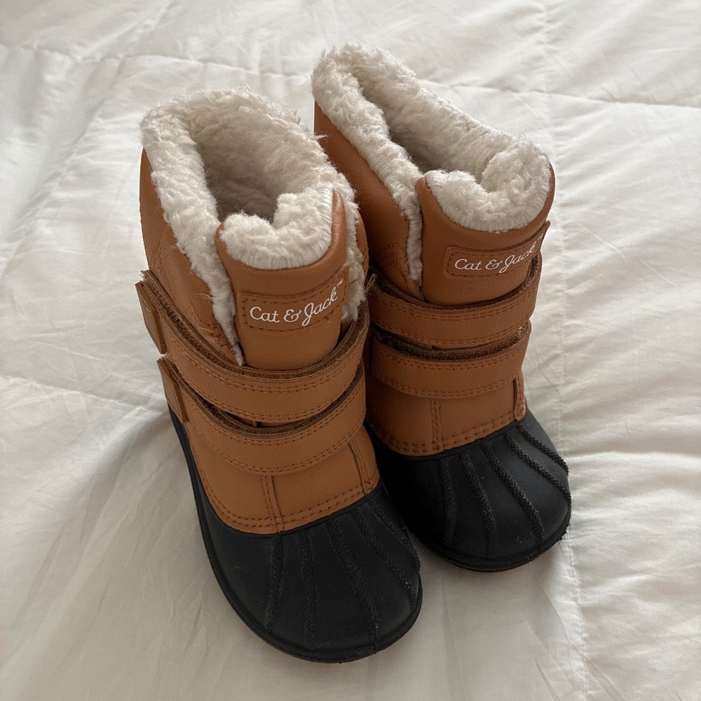 Toddler Tan Shearling-Lined Duck Boots